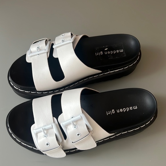 Steve Madden Women's Dizzyy Platform . Never worn - Picture 4 of 10